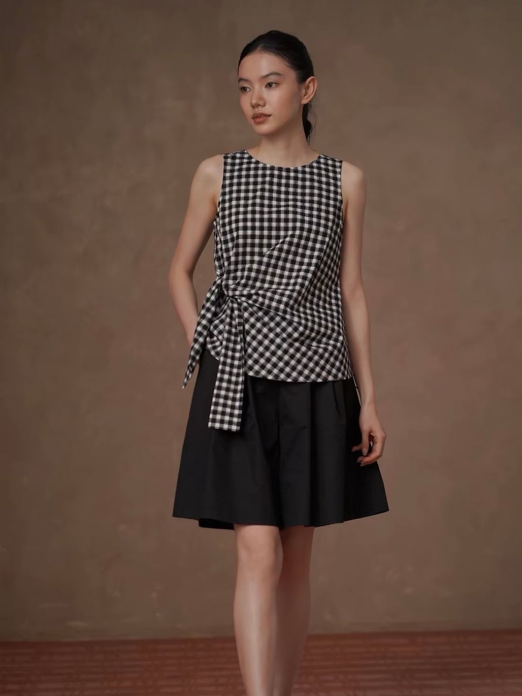 Ryder Checked Sleeveless Top