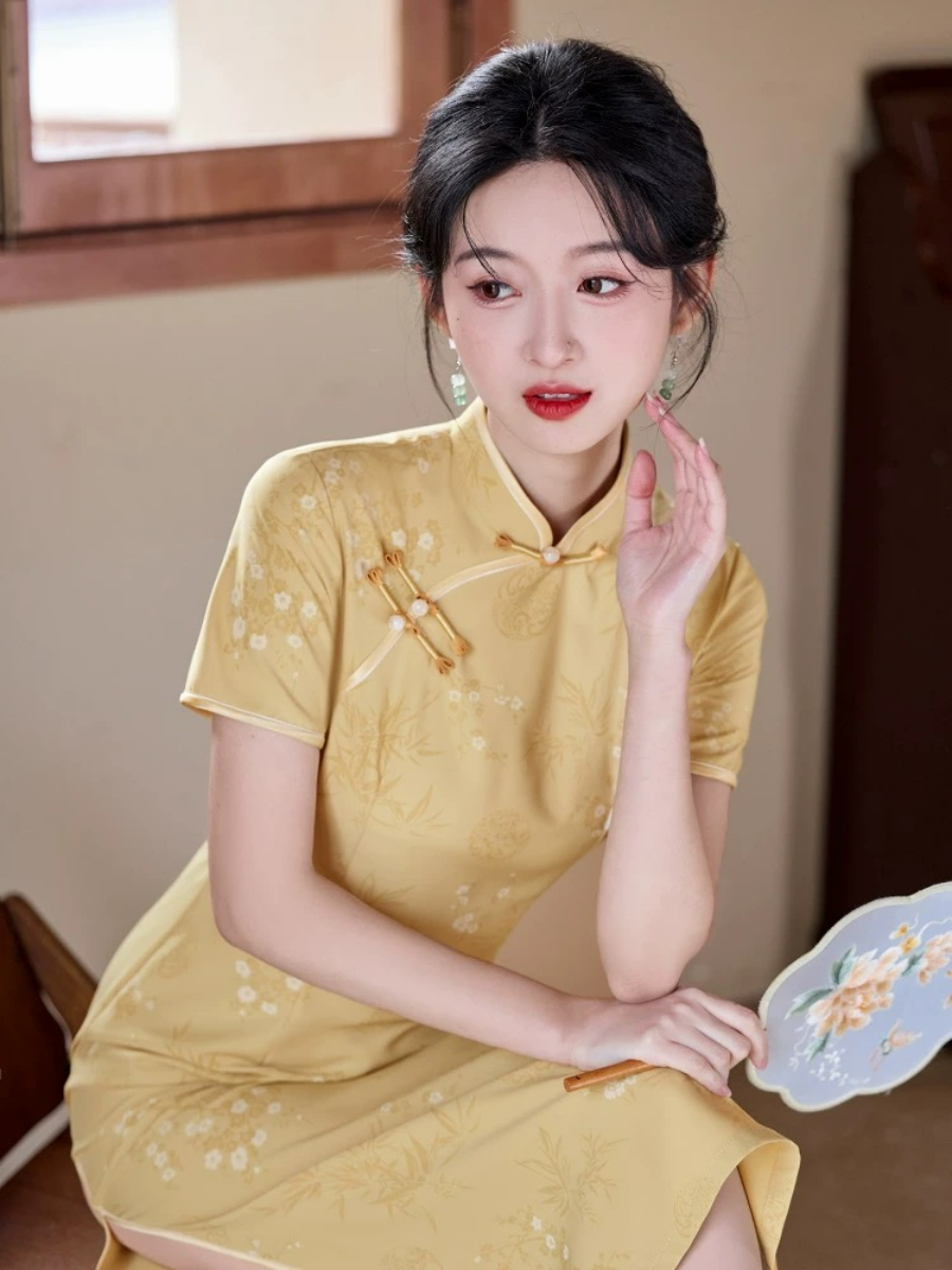 Shuang Su Cheongsam