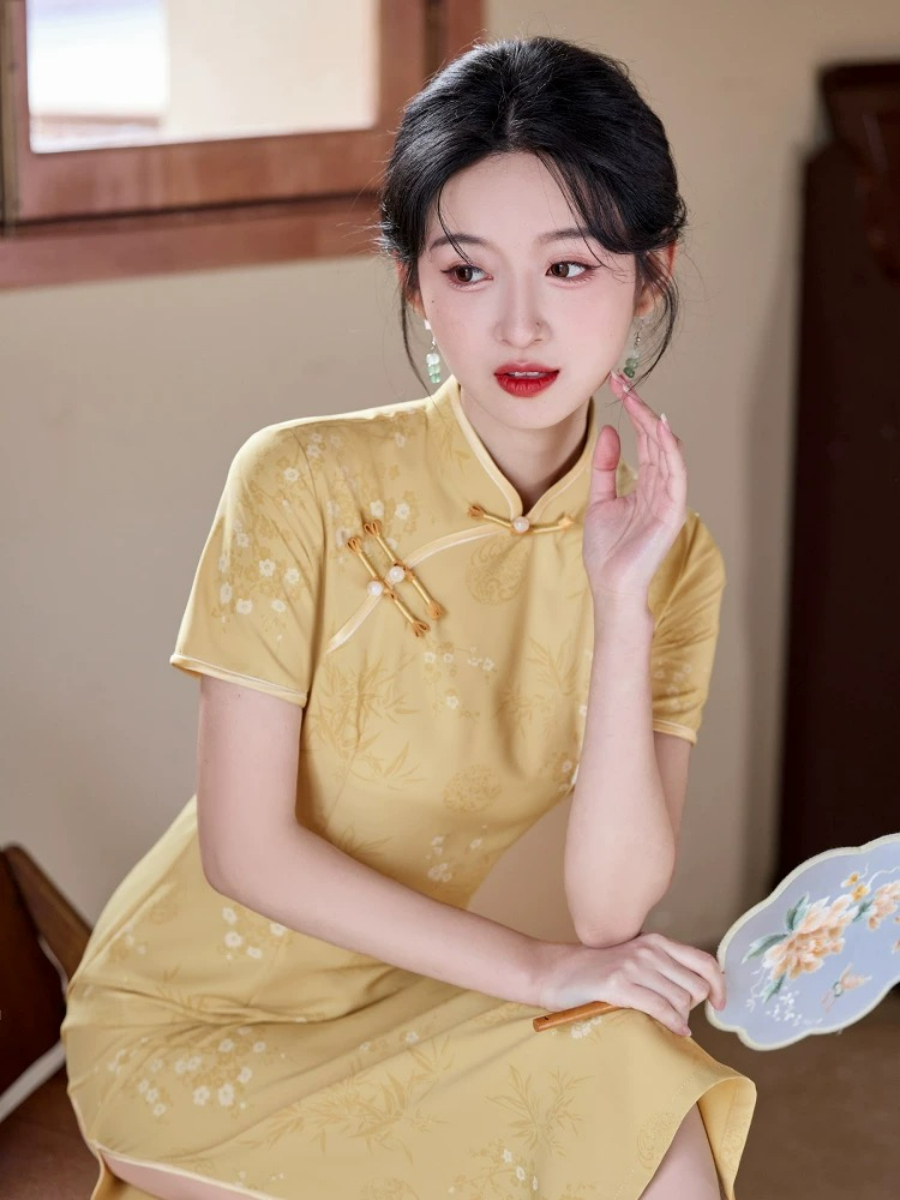 Shuang Su Cheongsam