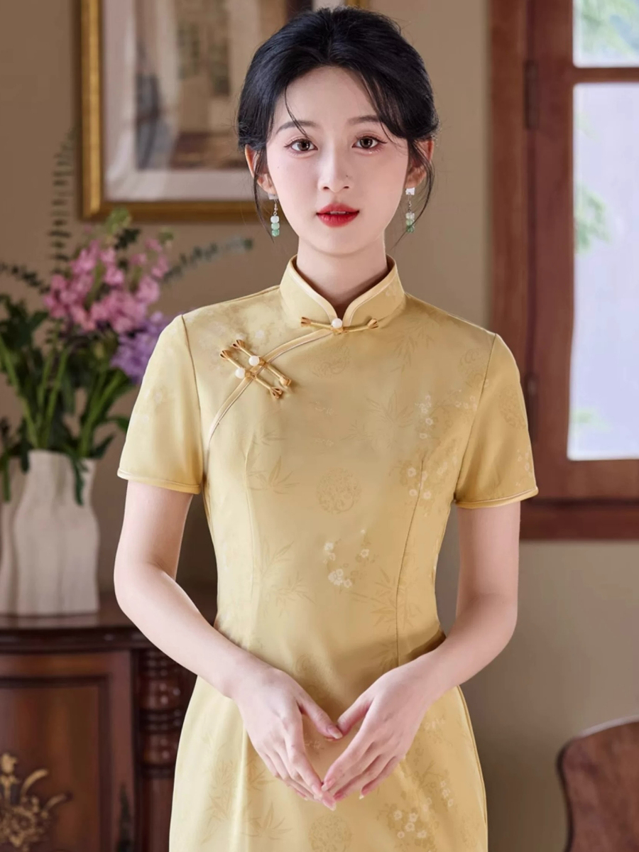 Shuang Su Cheongsam