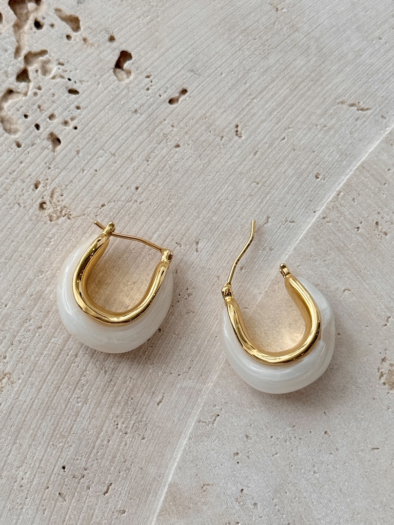 Hana Hoop Earrings