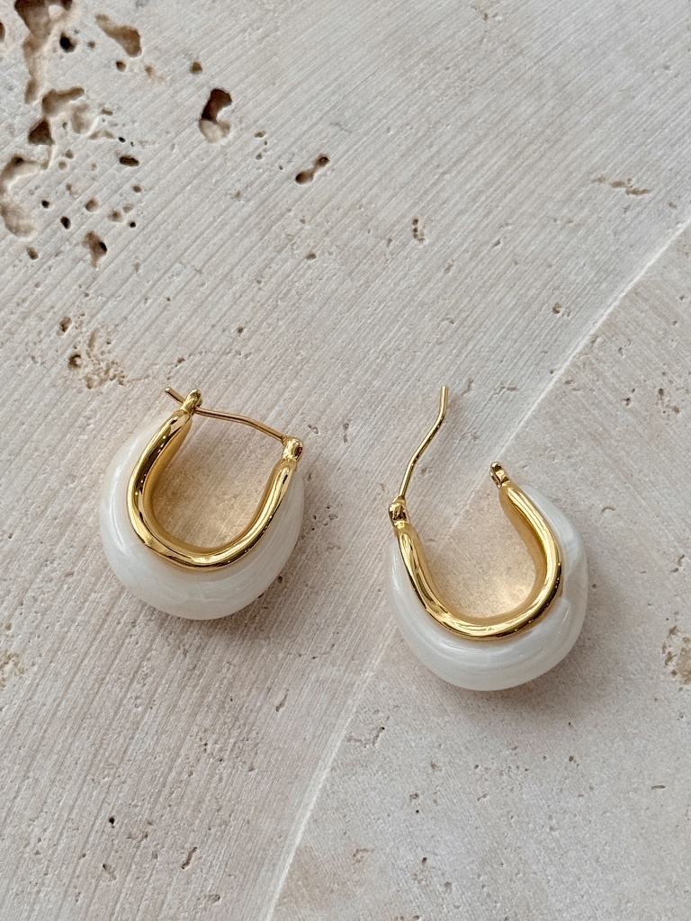 Hana Hoop Earrings