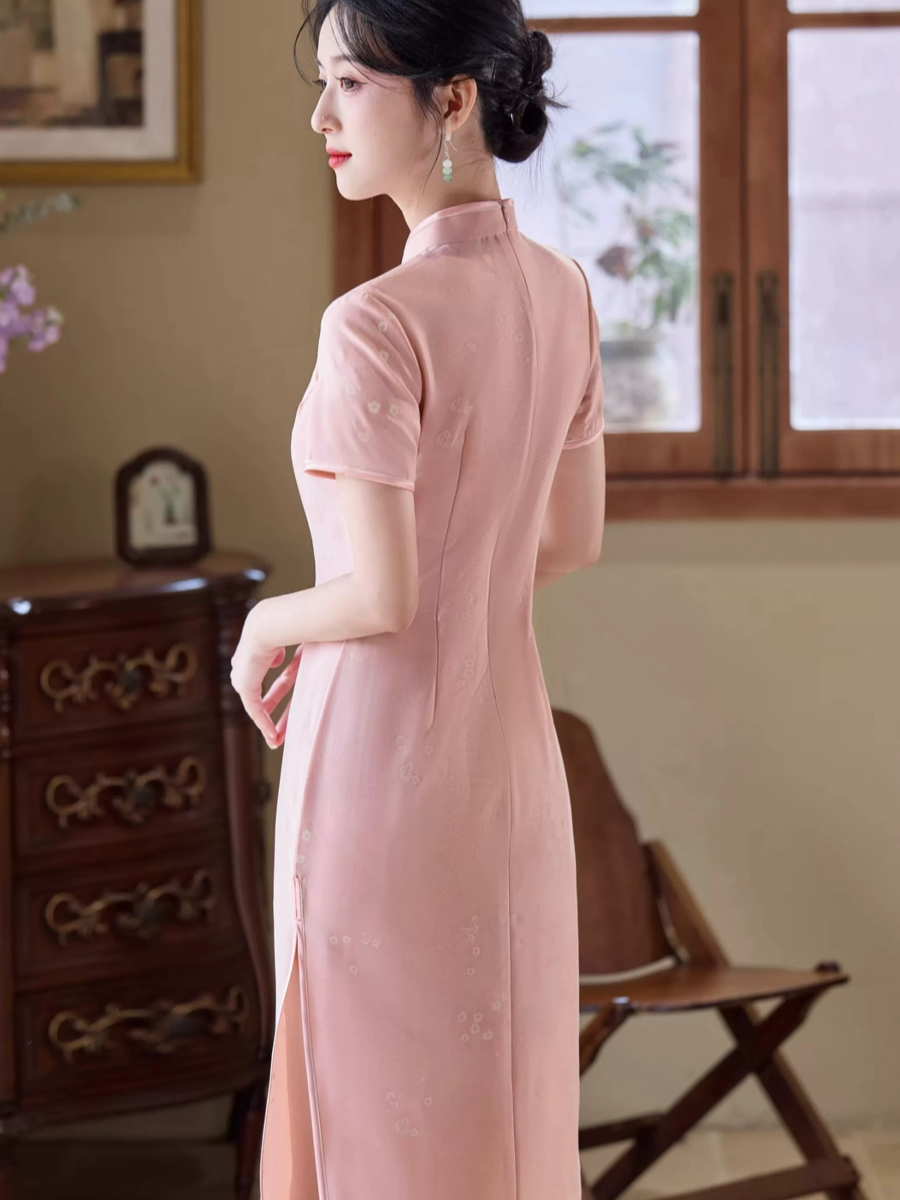Shuang Su Cheongsam