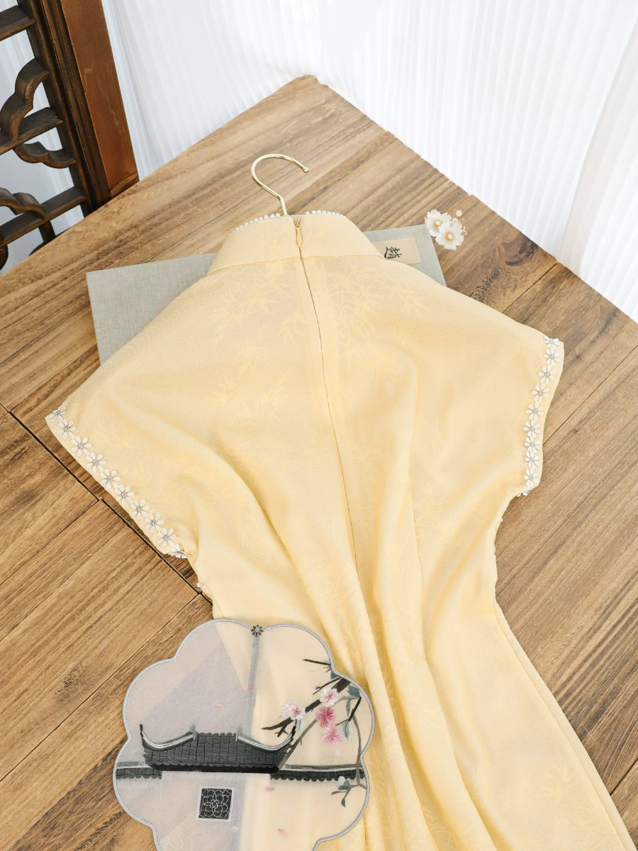 Shuang Re Cap Sleeve Cheongsam