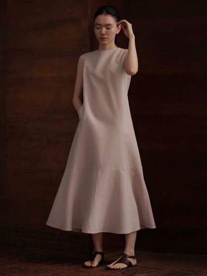 Reann Bias Cutting Sleeveless Dress