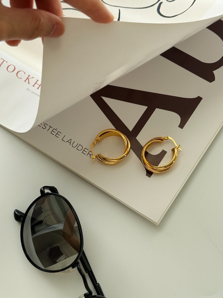 Chae-Won Double Hoop Earrings