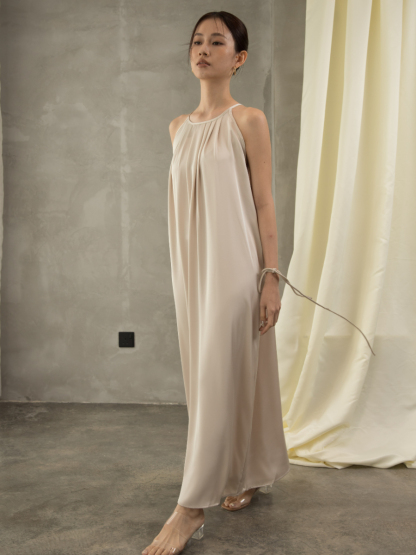 Gervaise Halter Neck Pleated Maxi Dress (Discounted-Free Size)-The Black Bow-