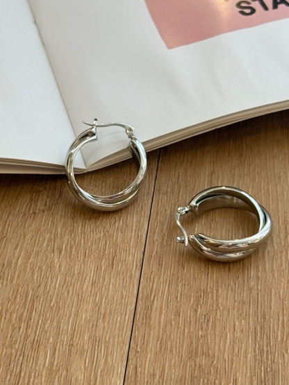 Chae-Won Double Hoop Earrings