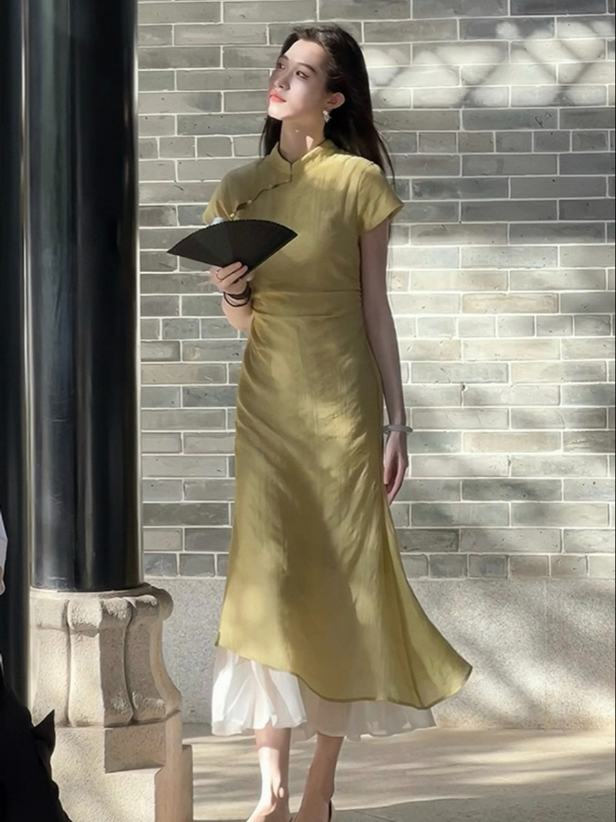 Shuang Sheng Oriental Dress