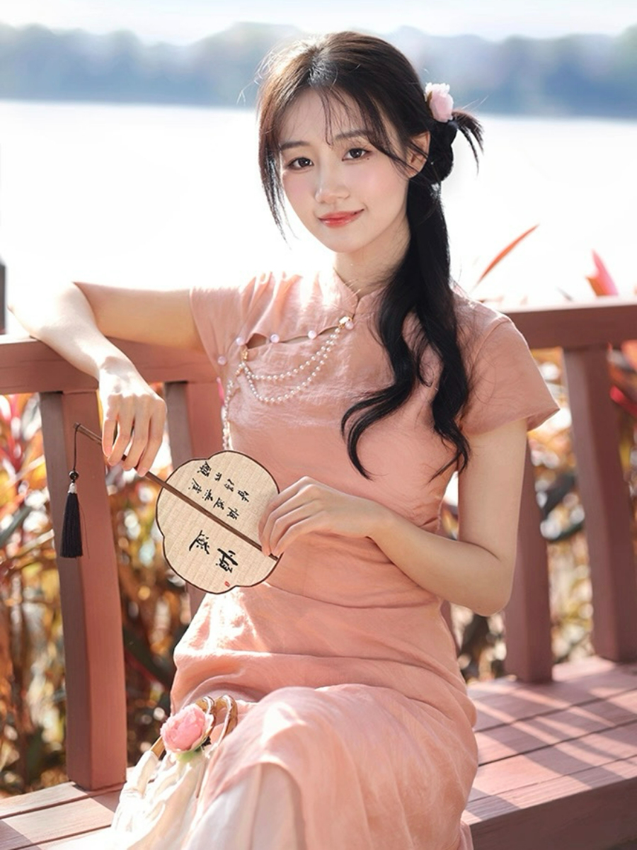 Shuang Sheng Oriental Dress