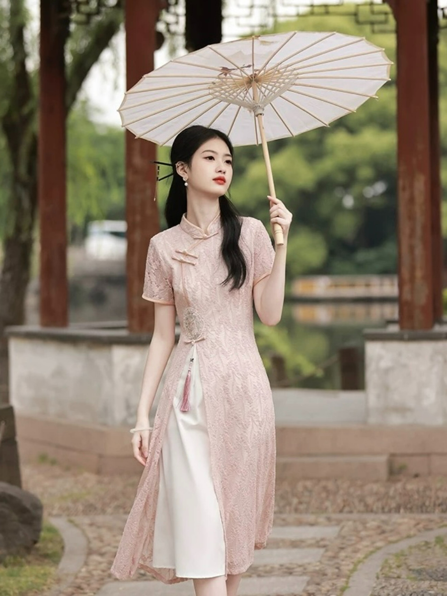 Shuang Shuang Lacey Oriental Dress