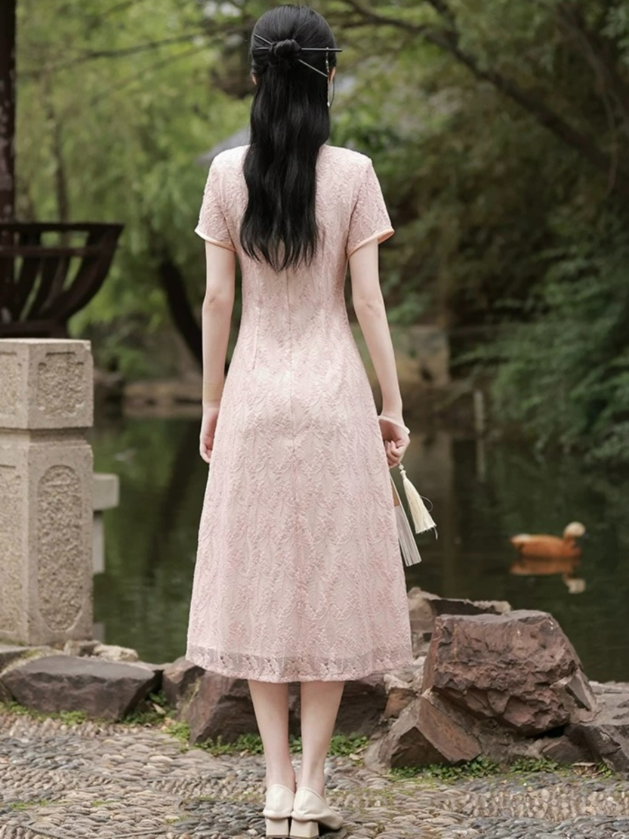 Shuang Shuang Lacey Oriental Dress