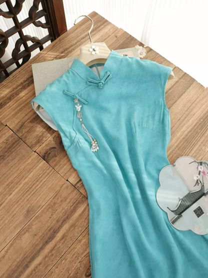 Shuang Shen Sleeveless Cheongsam