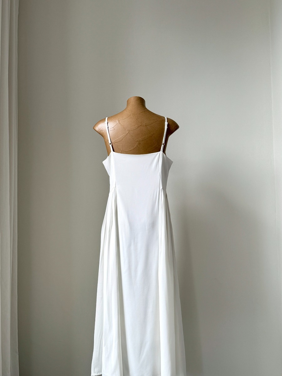 Zi Wei Two Piece Set Graceful Embroided Sheer Oriental Dress-The Black Bow-