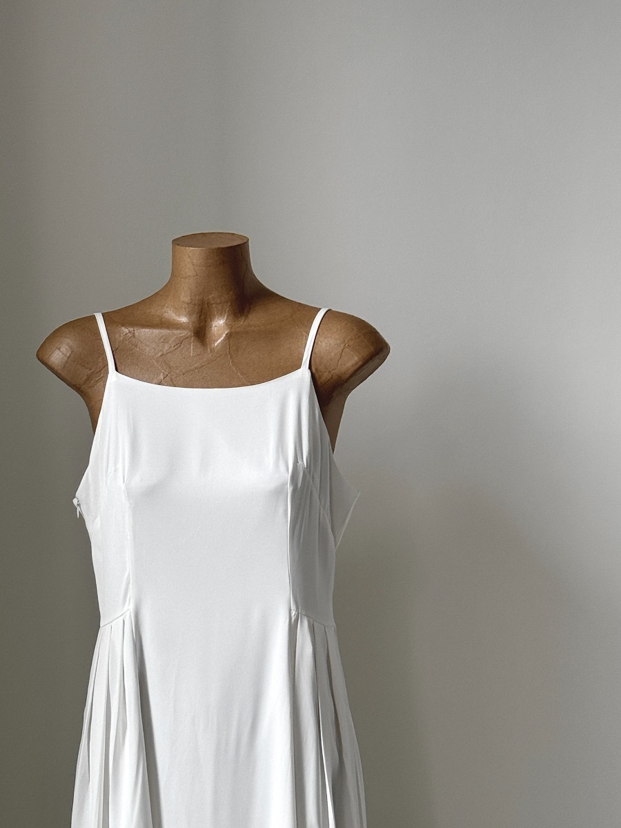 Zi Wei Two Piece Set Graceful Embroided Sheer Oriental Dress-The Black Bow-