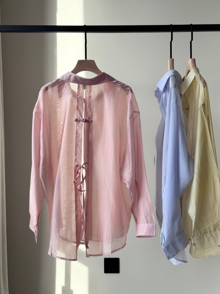 Ni Ni Back Pankou Sheer Chiffon Shirt & Benny Padded Top-The Black Bow-