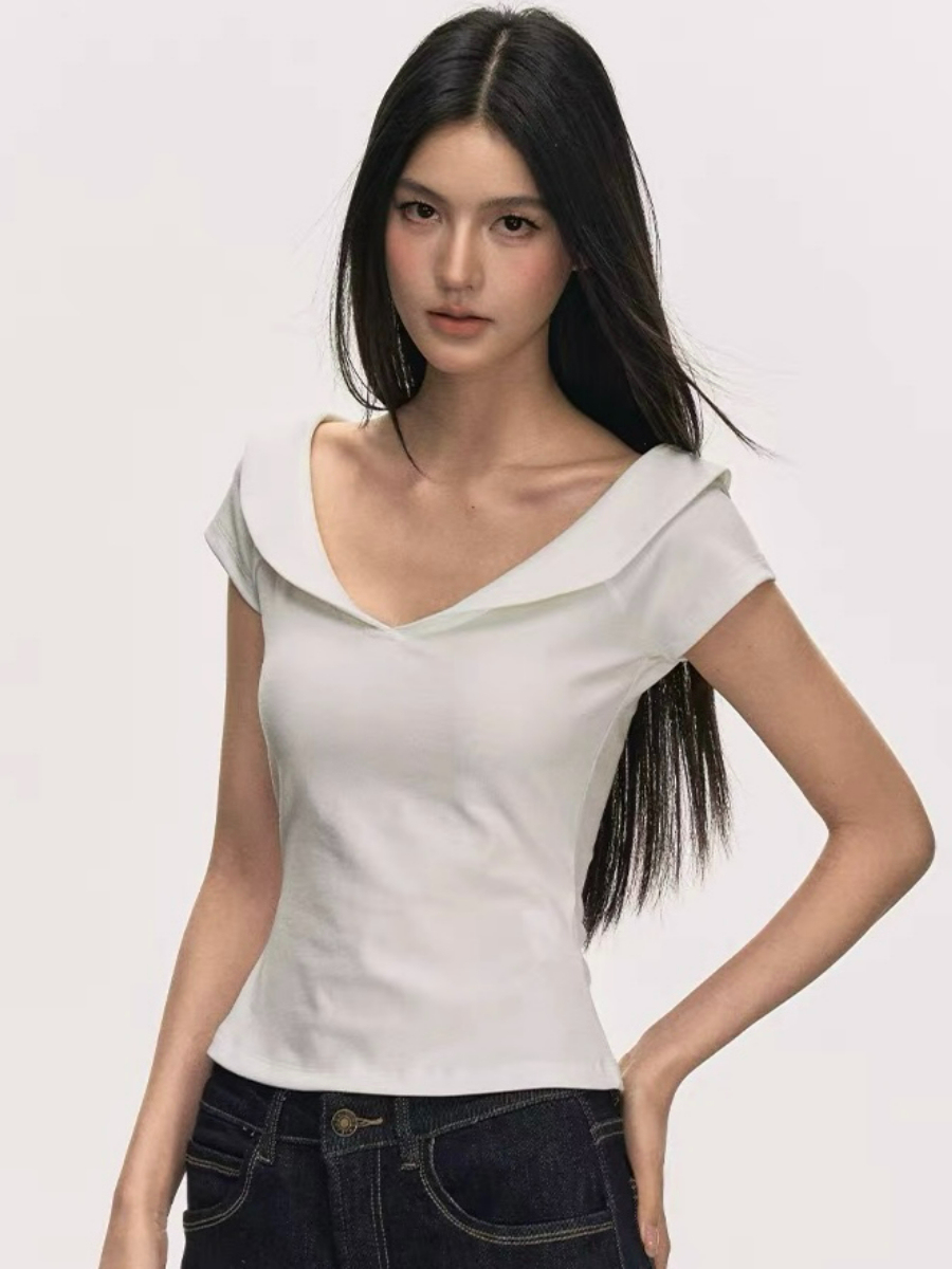 Darby Draped Colalr Top