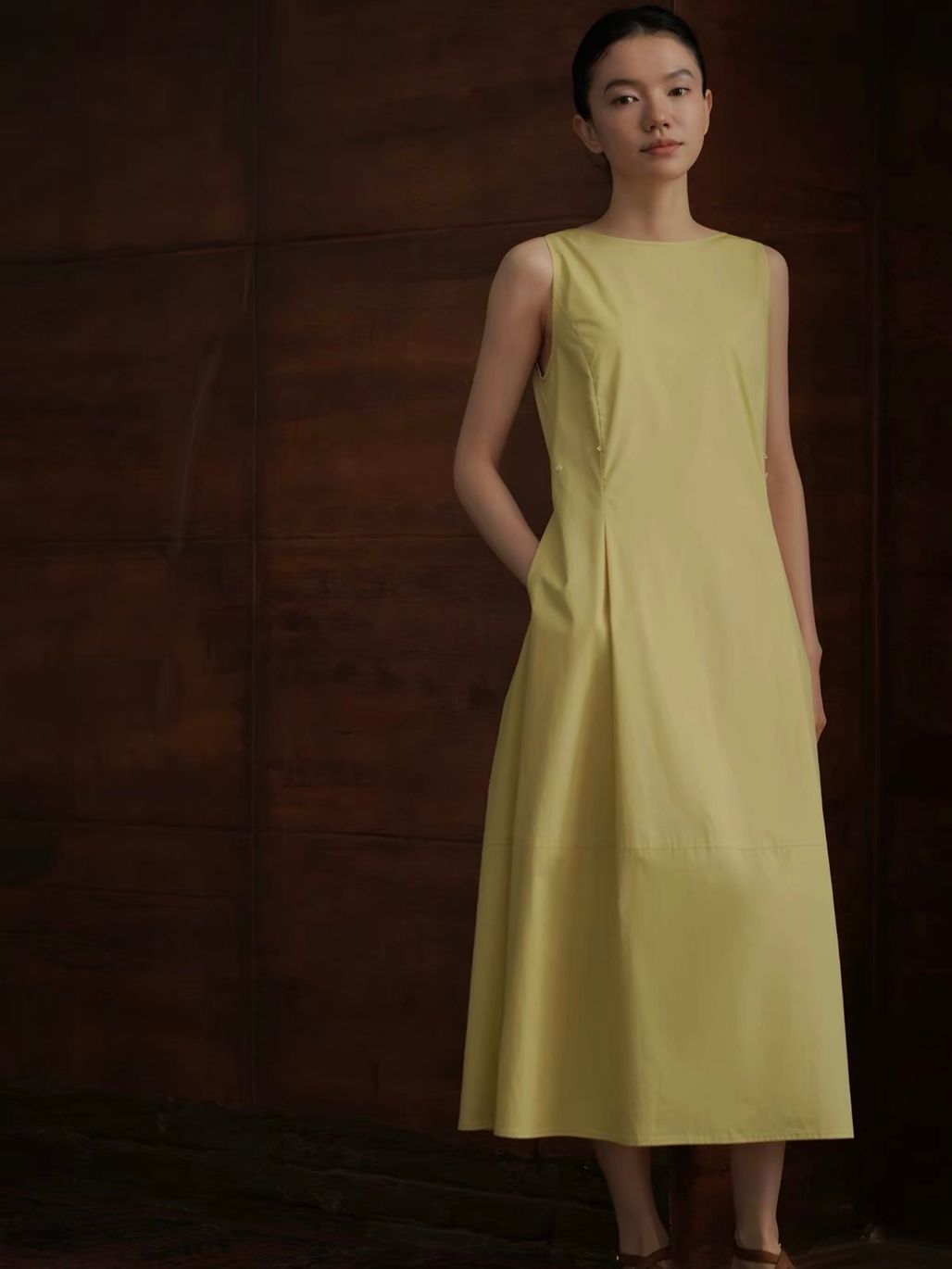 Rabiah Waist Defined Midi Dress