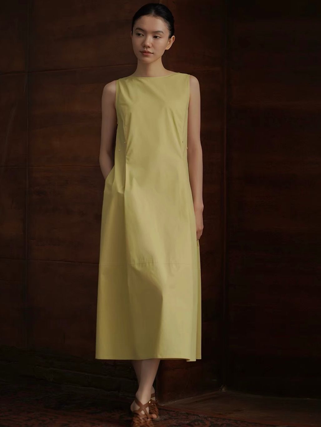 Rabiah Waist Defined Midi Dress