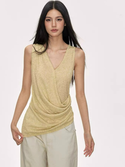 Daia Neck Tied Knit Top