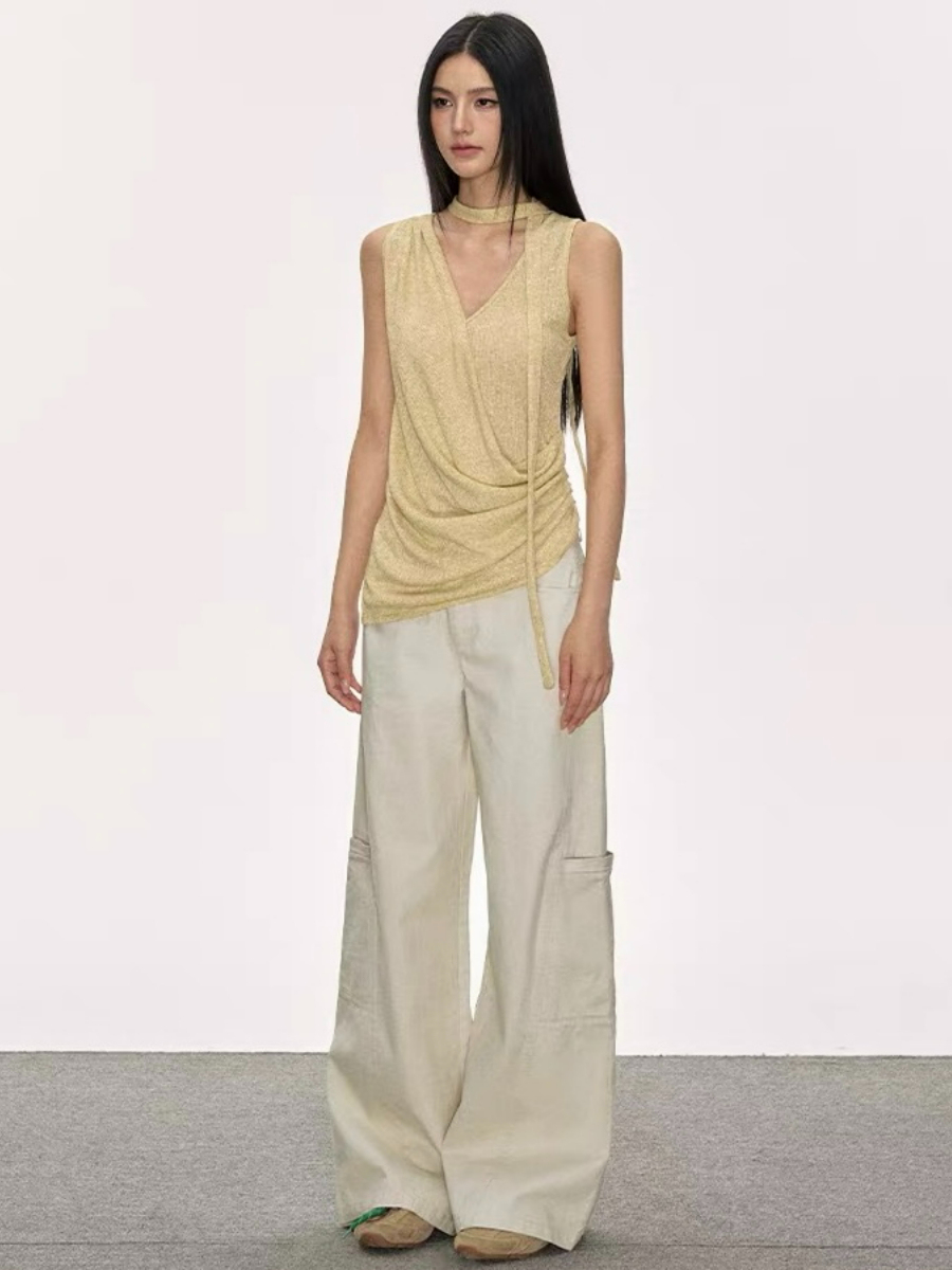 Daia Neck Tied Knit Top