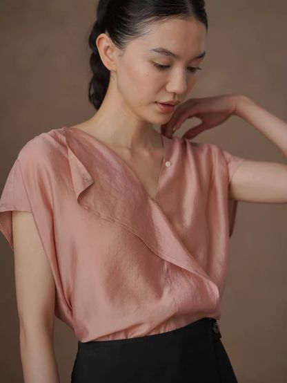 Row Soft Ruffle Blouse