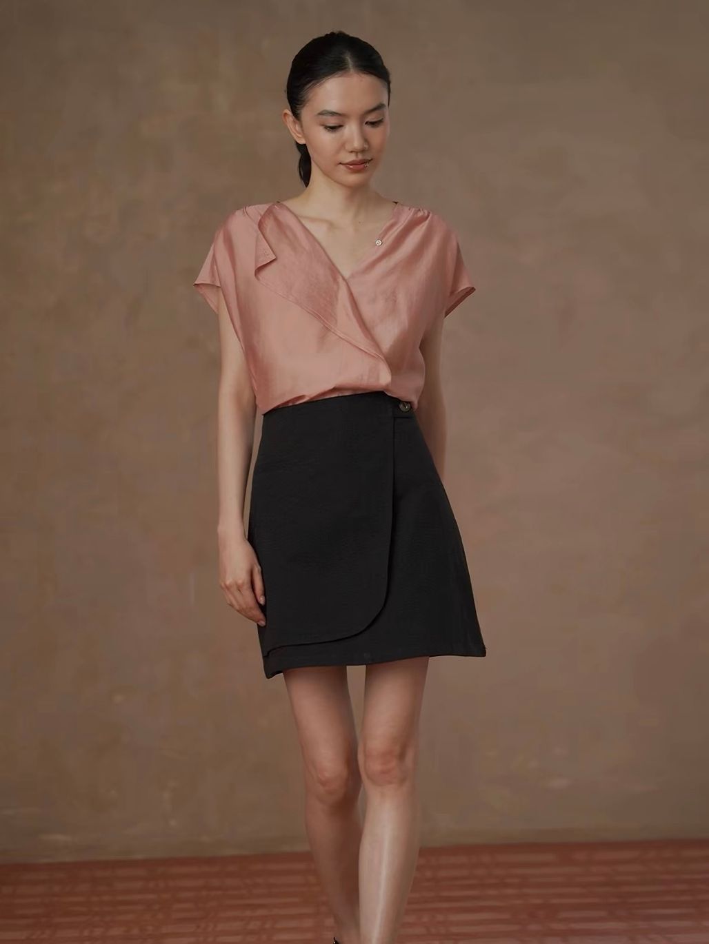 Row Soft Ruffle Blouse