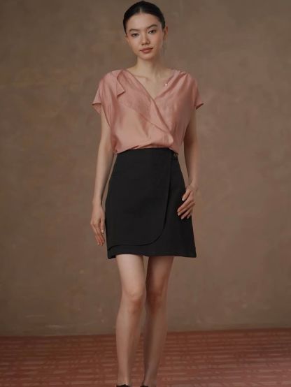Row Soft Ruffle Blouse