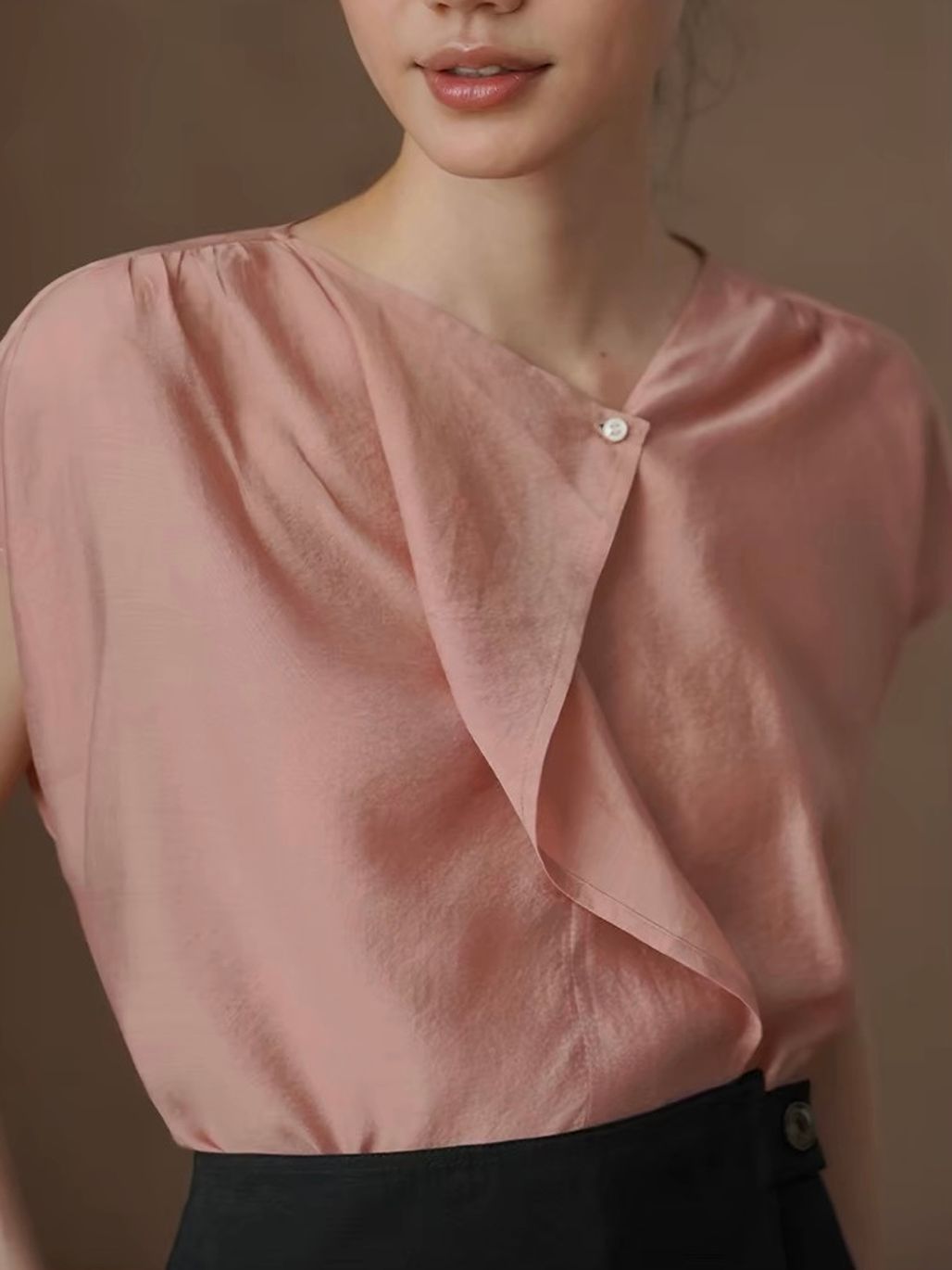 Row Soft Ruffle Blouse