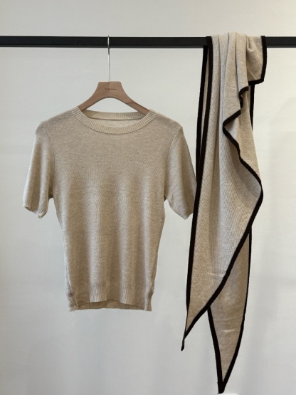 Yonaly Top & Shawl Two Pieces Top