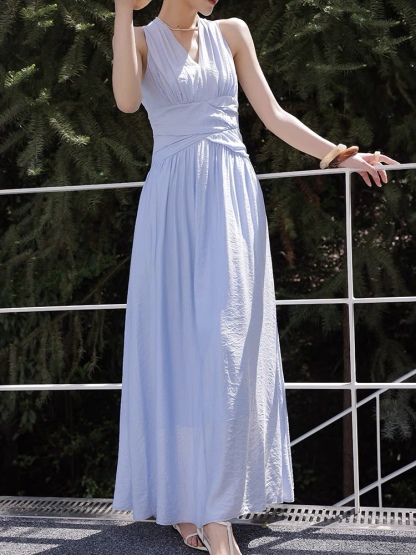 Xenna Halter Neck Maxi Dress