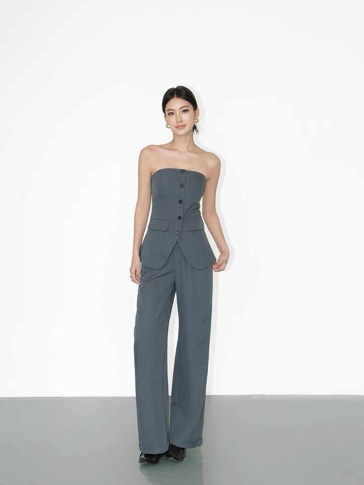Dallas Sleek Button Strapless Top