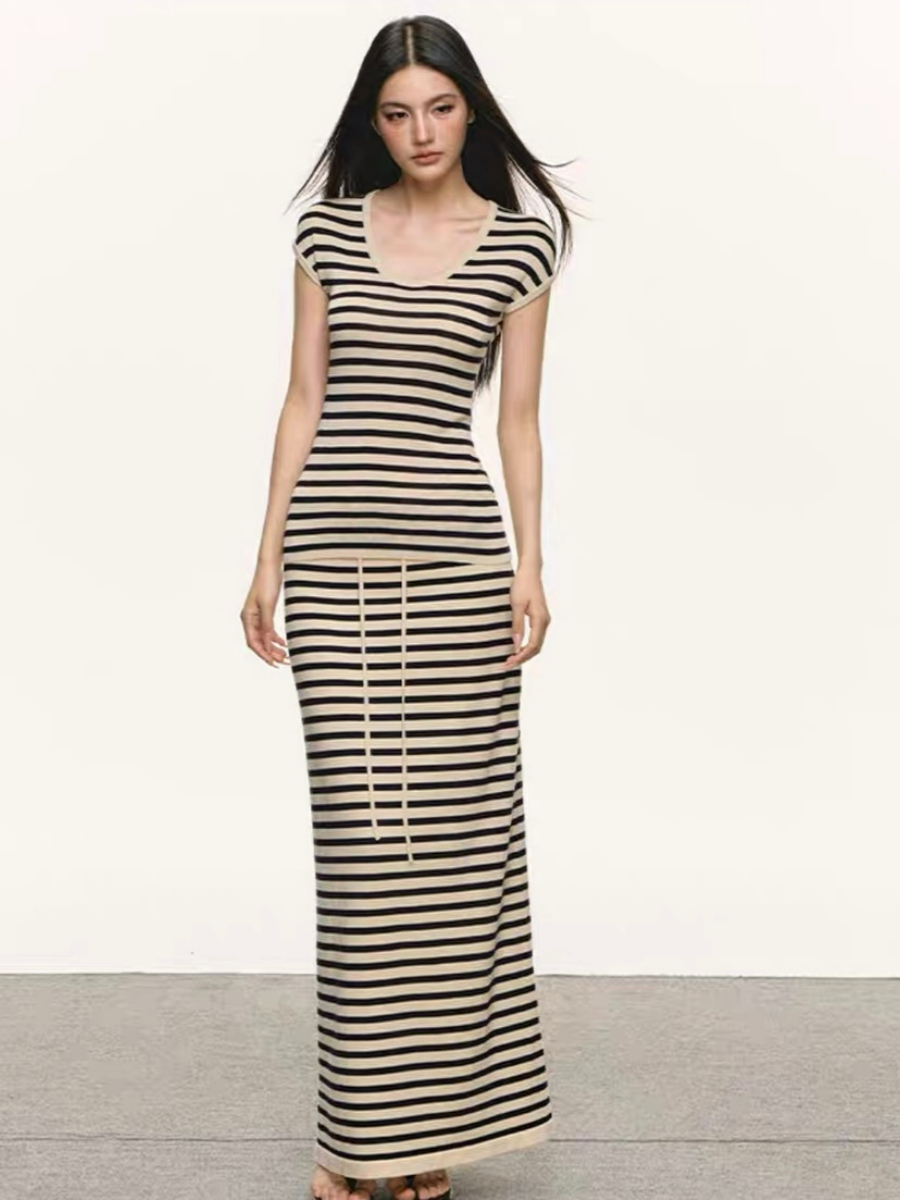 Dynna Stipe Top & Skirt Set