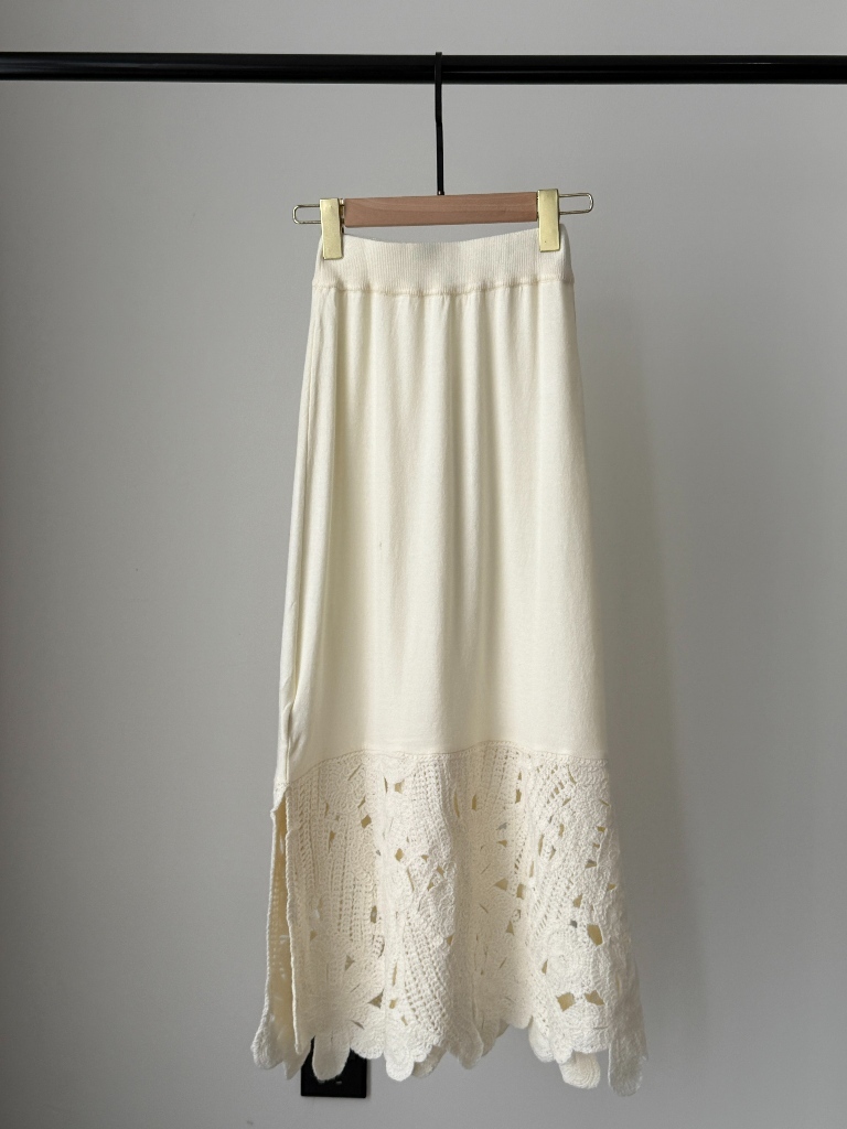 Xaviera Crochet Skirt (Rejected-S size)