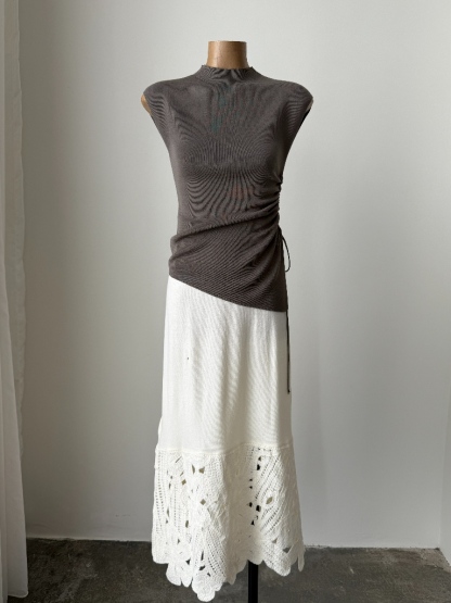 Xaviera Crochet Skirt (Rejected-S size)