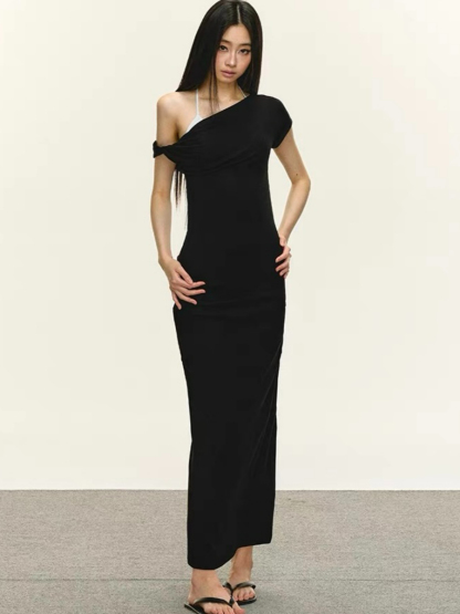 Daniela Asymmetric Shoulder Bodycon Dress