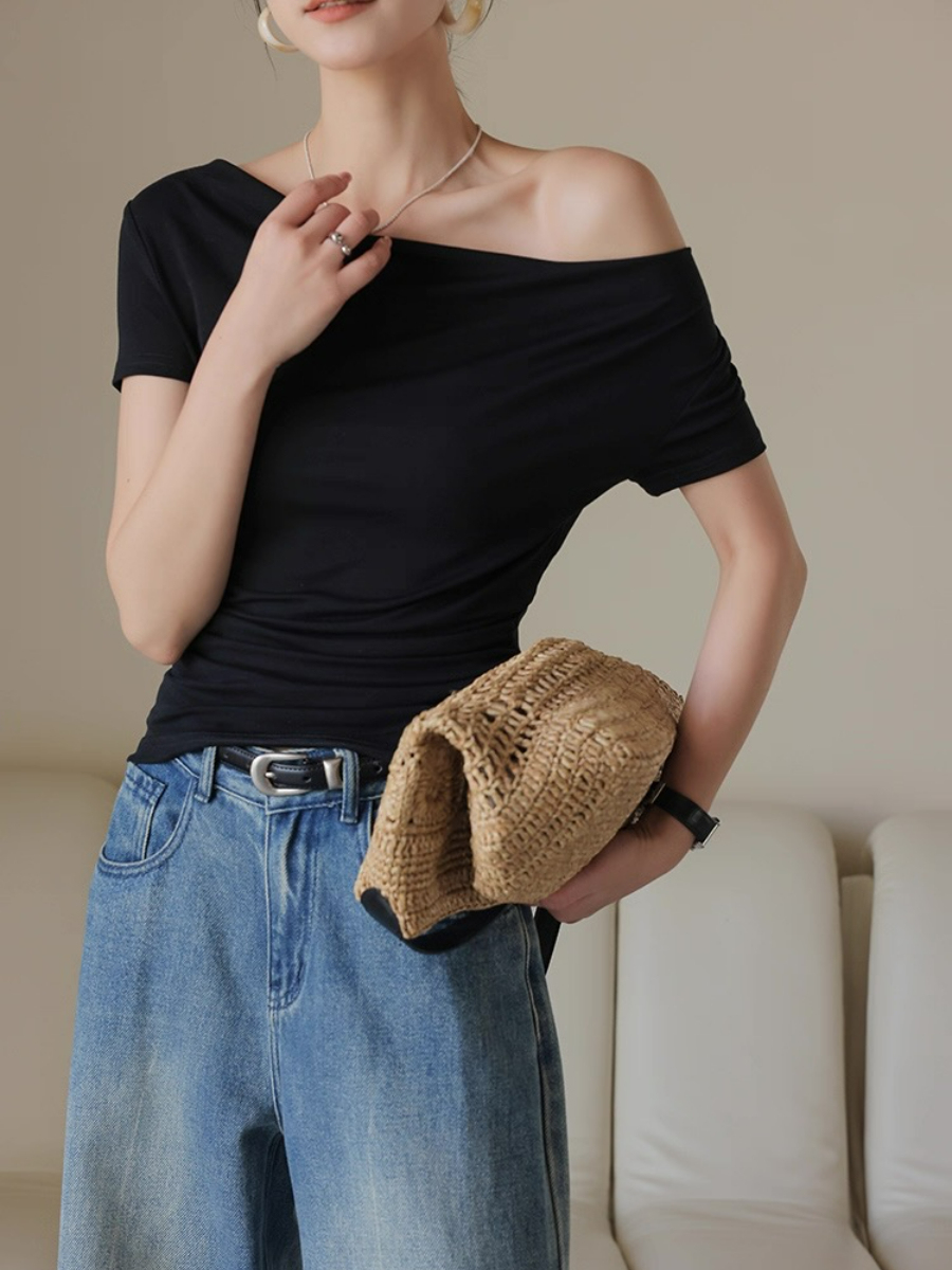 Wynna One Shoulder Top