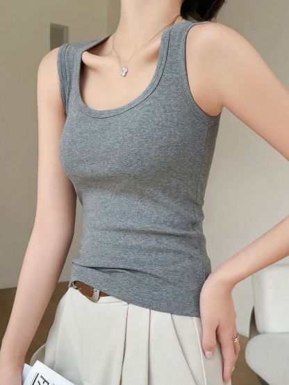 Elliot Scoop Neck Padded Top