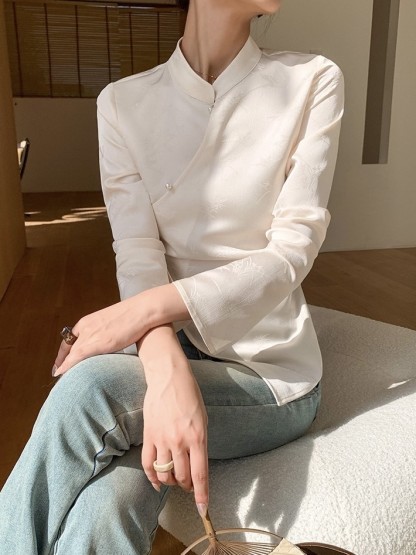 Zhou Qi Long Sleeve Oriental Top-The Black Bow-