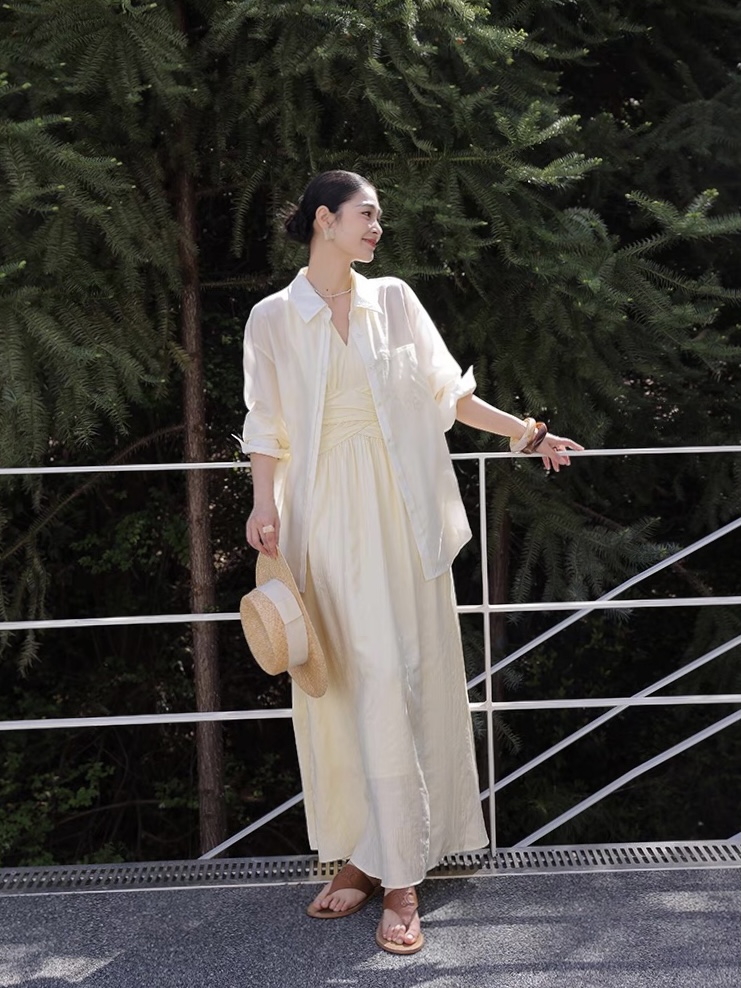 Xenna Halter Neck Maxi Dress