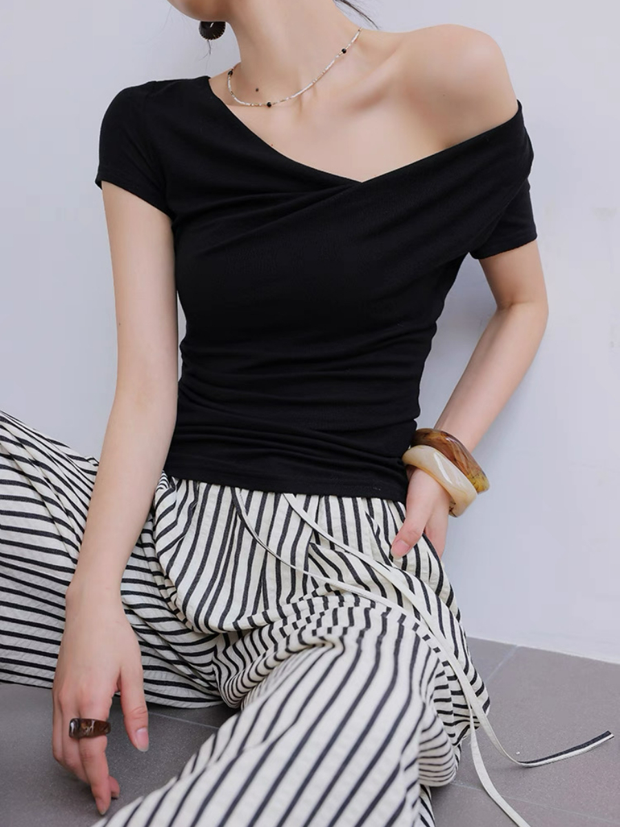 Mannila One Shoulder Top