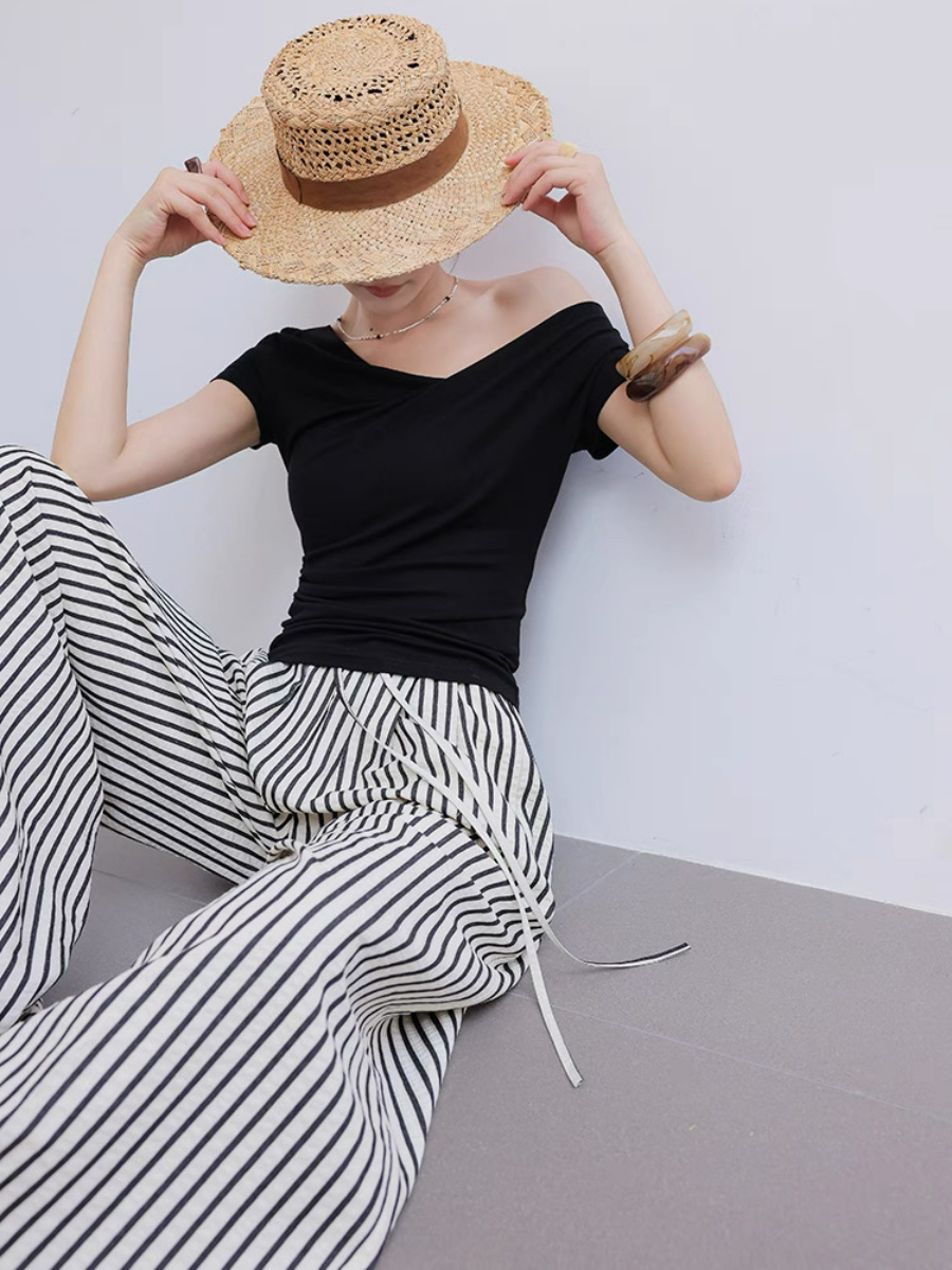 Mannila One Shoulder Top