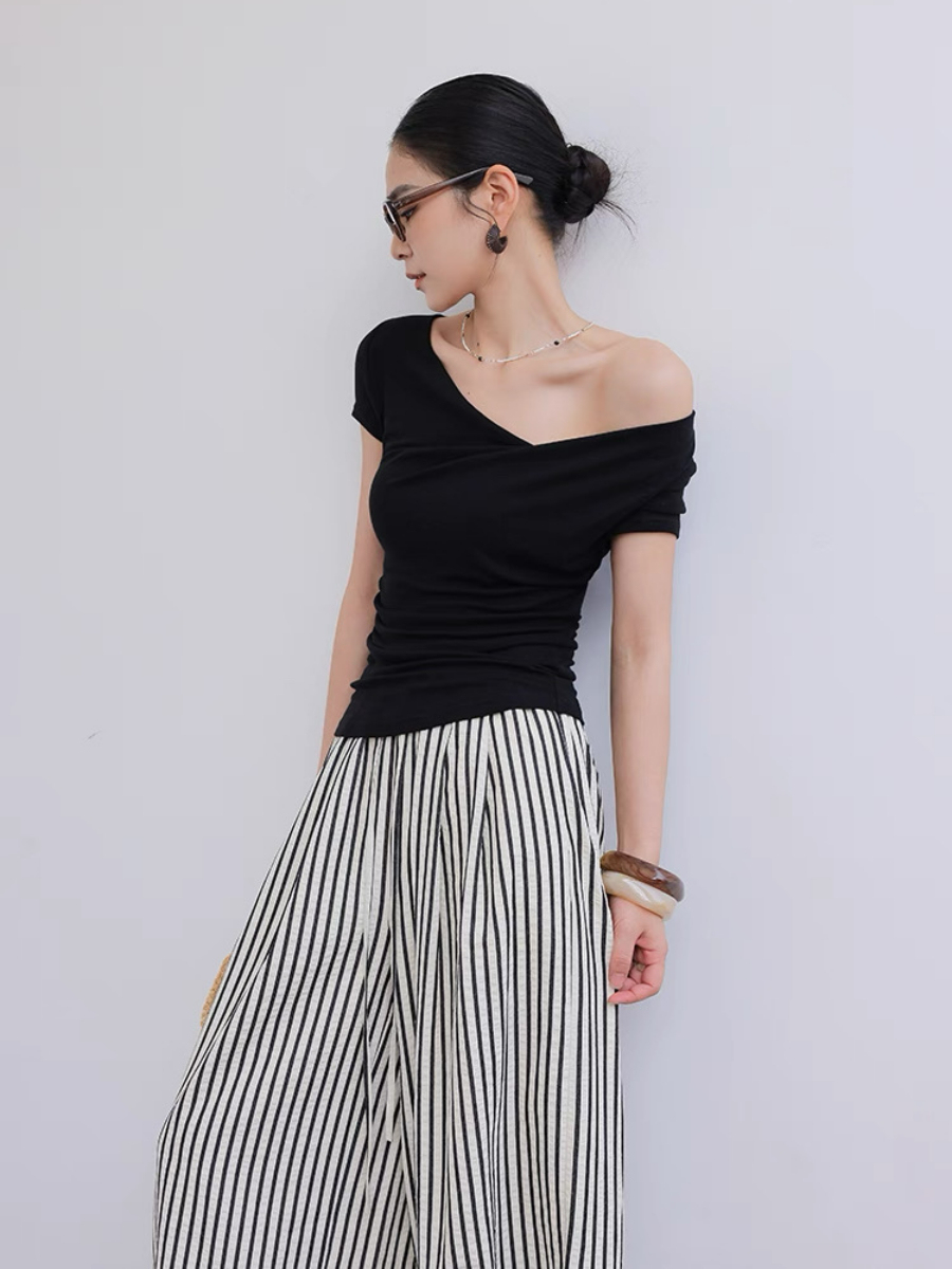 Mannila One Shoulder Top