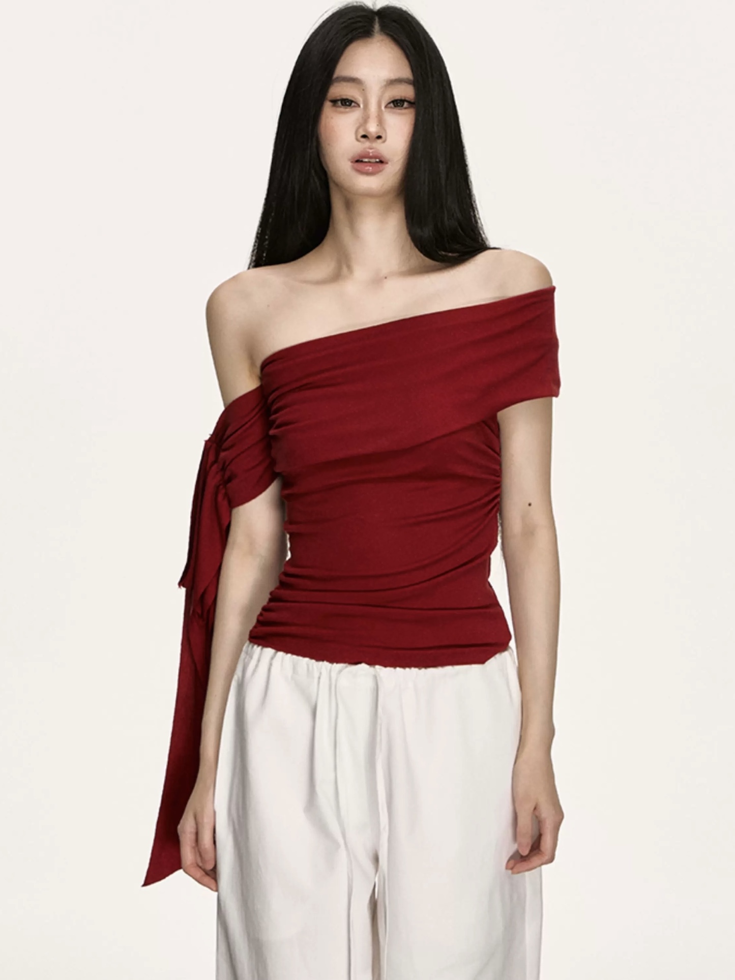 Hwasa One Shoulder Asymmetric Collar Top