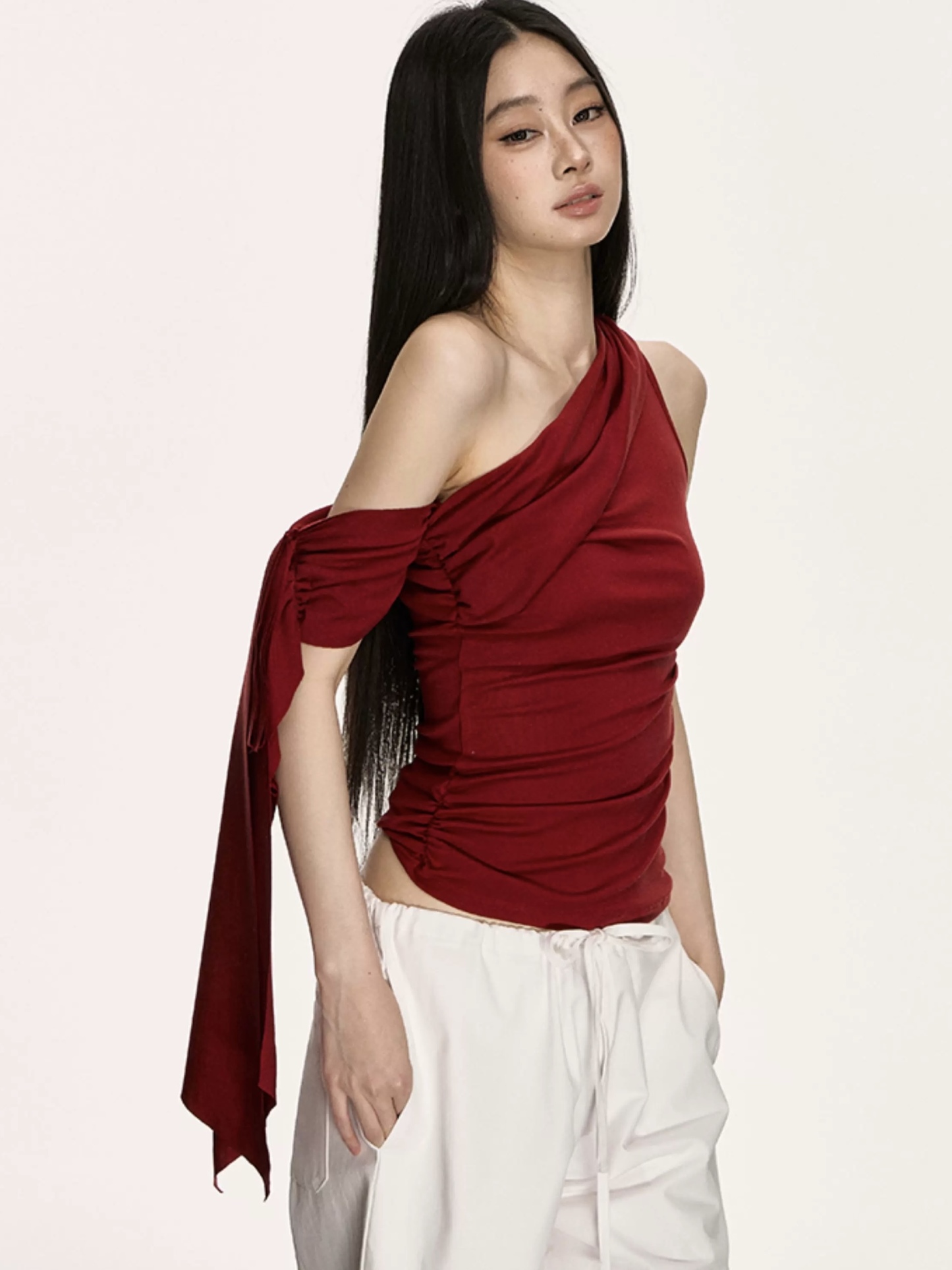 Hwasa One Shoulder Asymmetric Collar Top