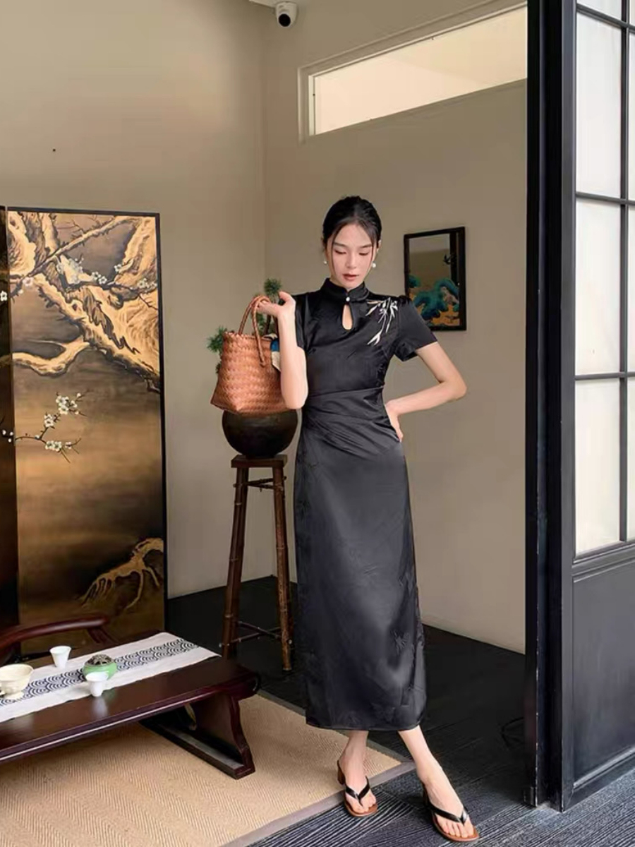 Yu An Short Sleeve Cheongsam