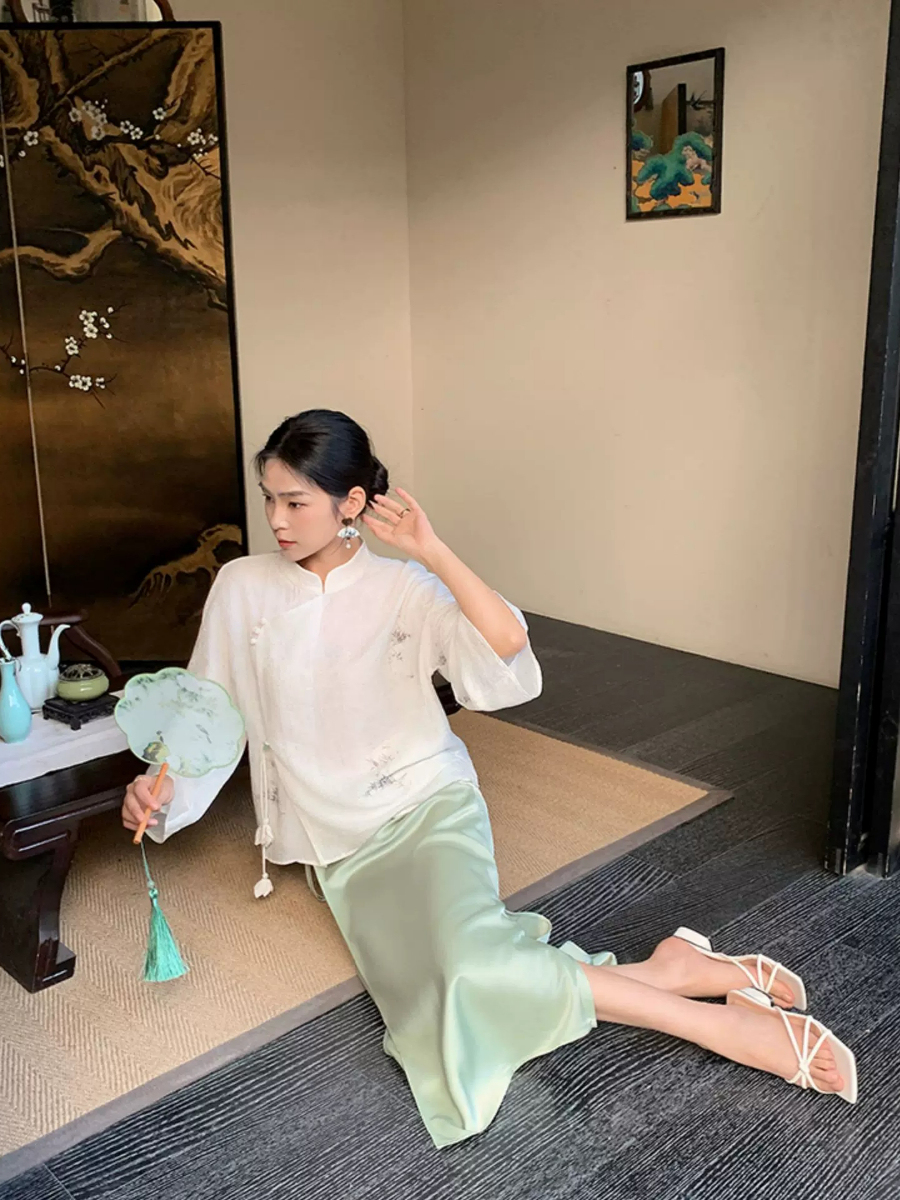 Yu Ai Long Sleeve Oriental Top & Skirt