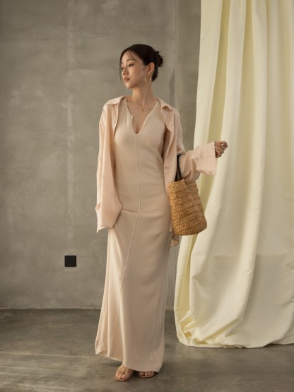 Gaspard V-Neck Maxi Dress (Discounted-Free Size)-The Black Bow-