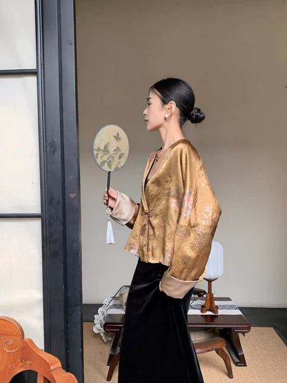 Yu Bo Binding Sleeve Floral Cardigan Top