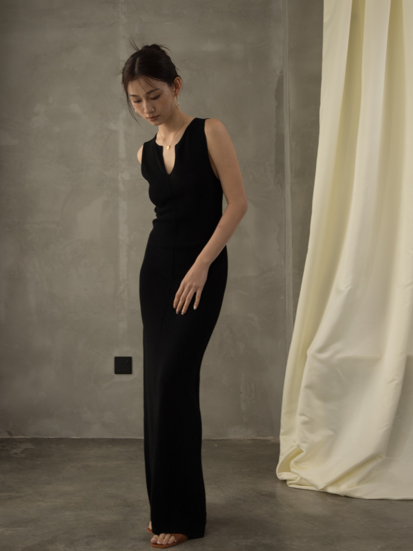 Gaspard V-Neck Maxi Dress (Discounted-Free Size)-The Black Bow-